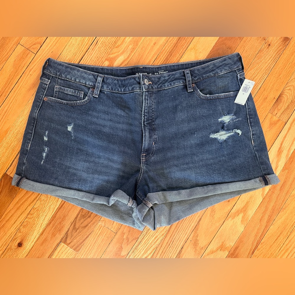 Old Navy Plus Sz 22, Med. Blue Distressed Jean Shorts OG Straight High Rise